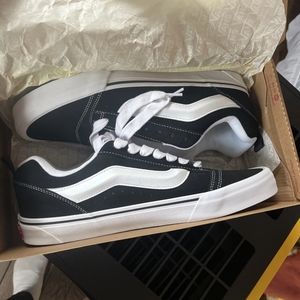 VANS Knu Skool Skate men's sneakers VN0009QC6BT LOW TOP BLACK CASUAL True White